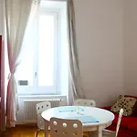 Ventaglieri 74 By Dimorra Napoli